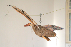 board bird (karton, hout,�95x65x35cm)